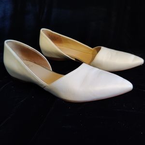 Naturalizer White Flats with pointed toes